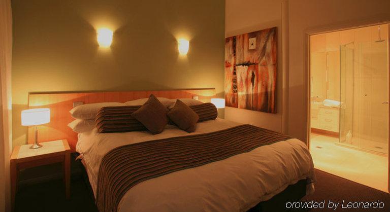 York Cove Hotel George Town Szoba fotó