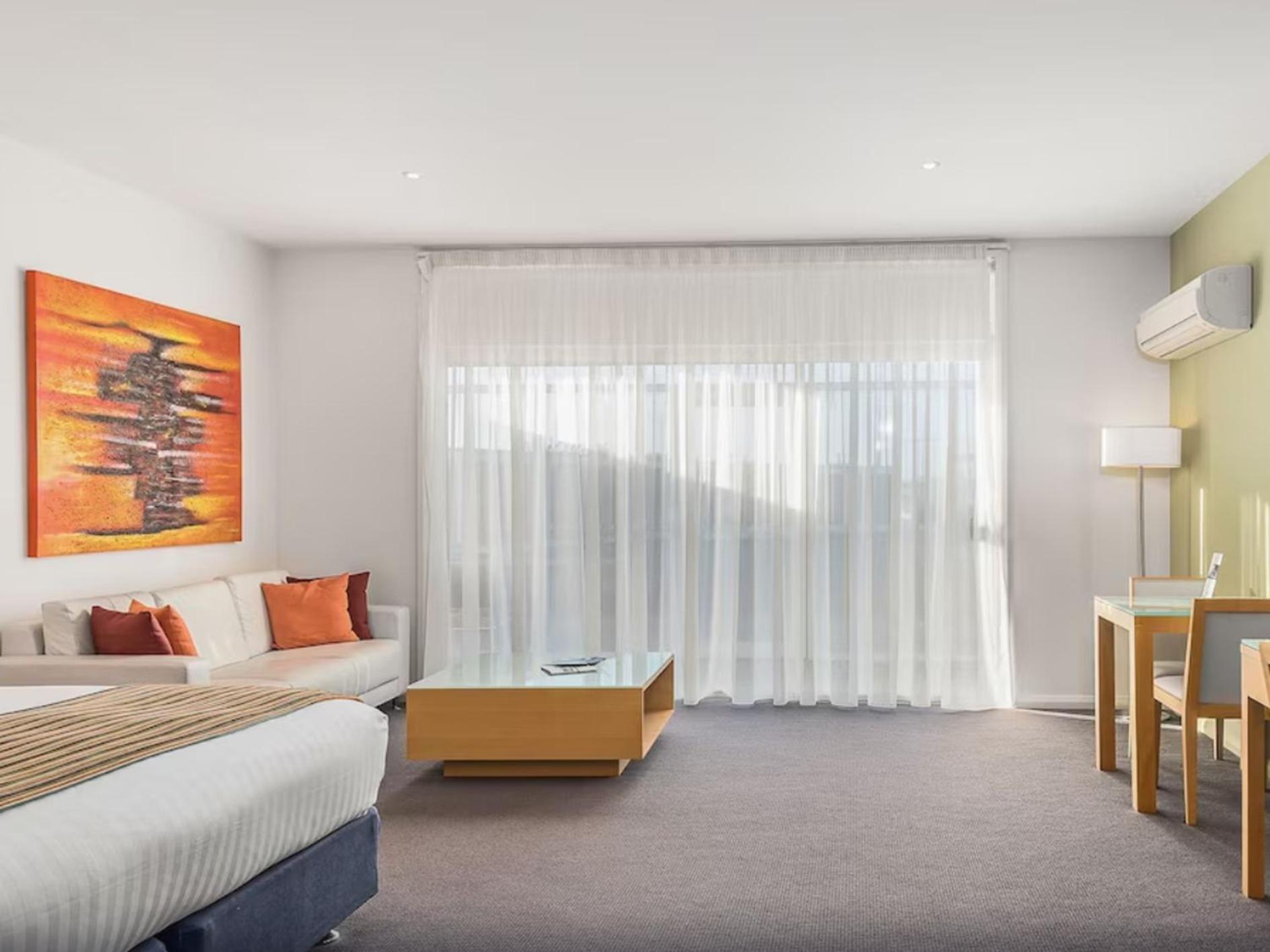 York Cove Hotel George Town Kültér fotó