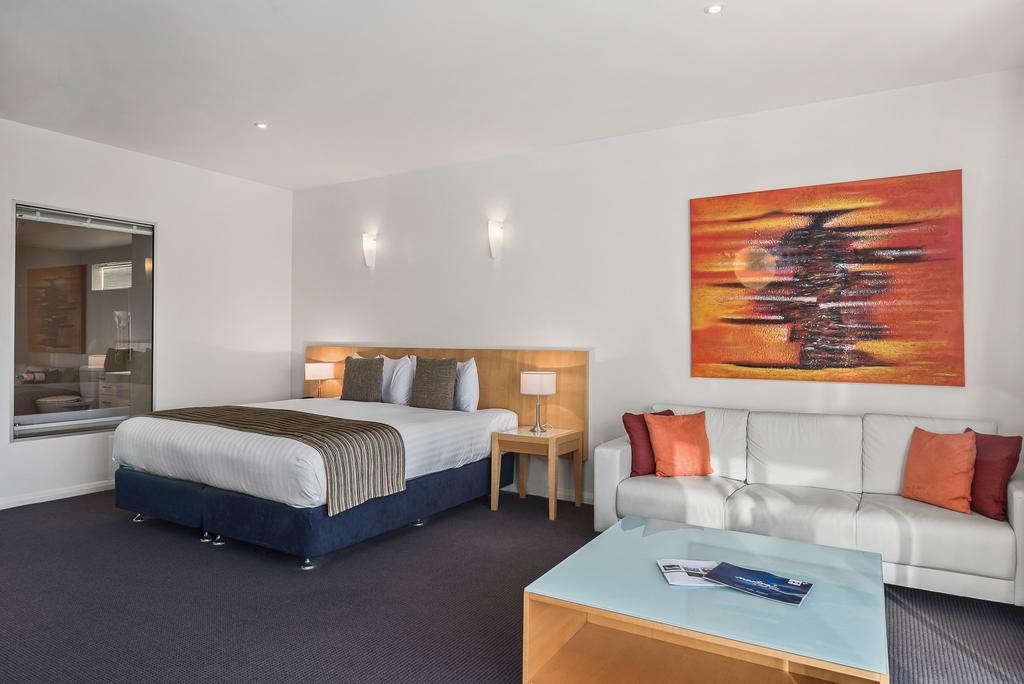 York Cove Hotel George Town Kültér fotó